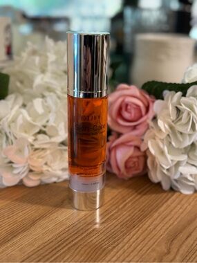 Eelhoe Skin-Care Smoothing Body Serum - Orange No box